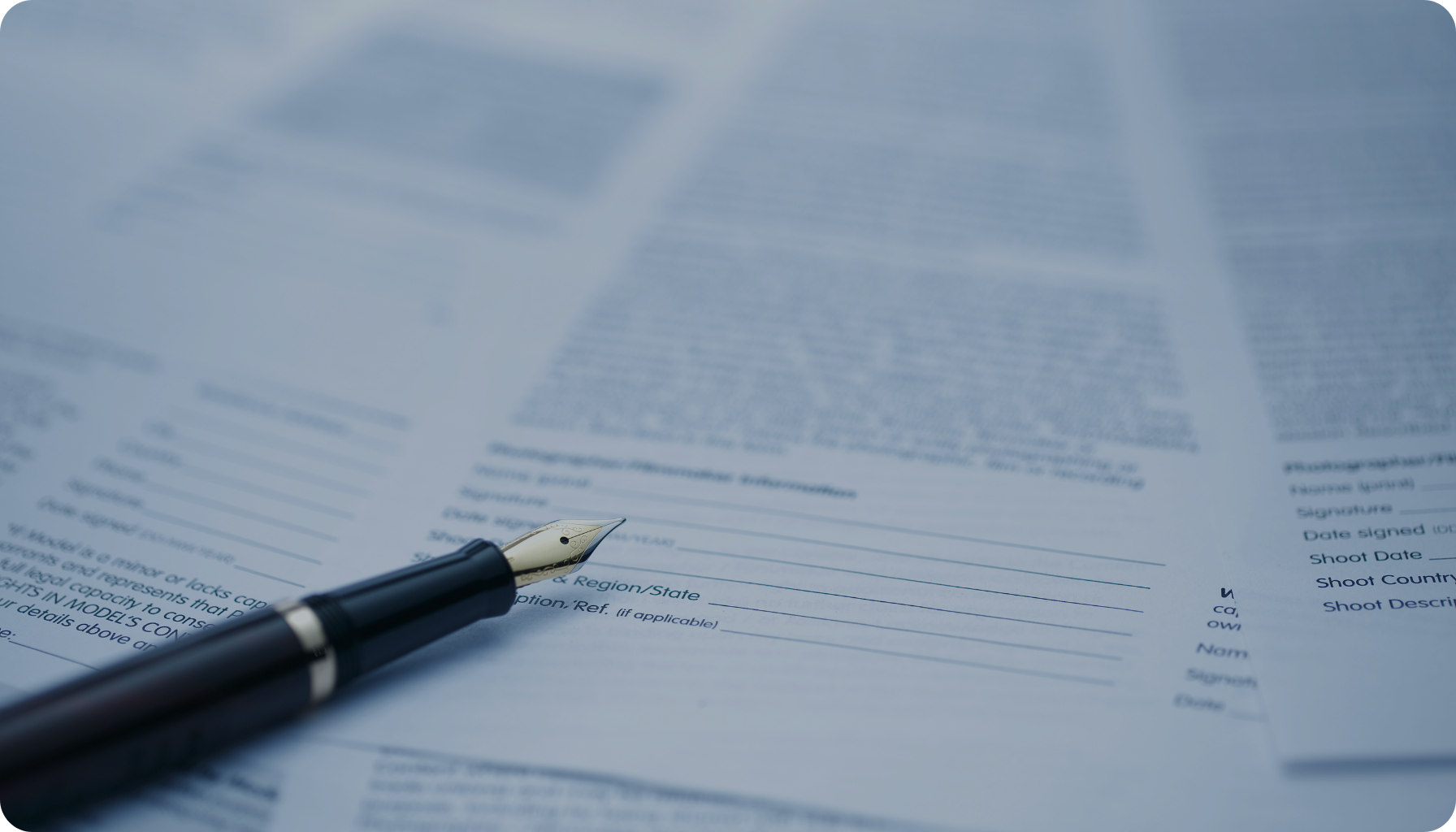 The Pros and Cons of Index-Linked Contracts in Supply Chains